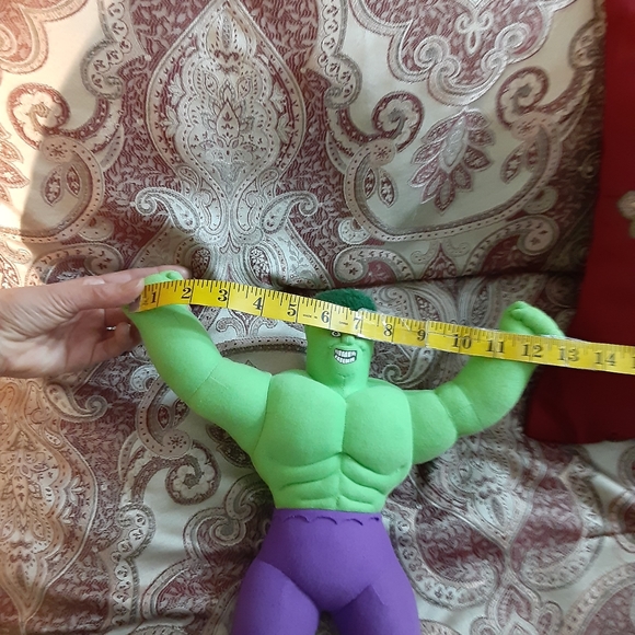 Incredible Hulk action stuffed figure bear - Picture 8 of 11